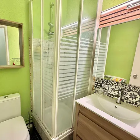 Apartment Clim Au Centre-ville - 4 Pers. - Fr-1-716-97